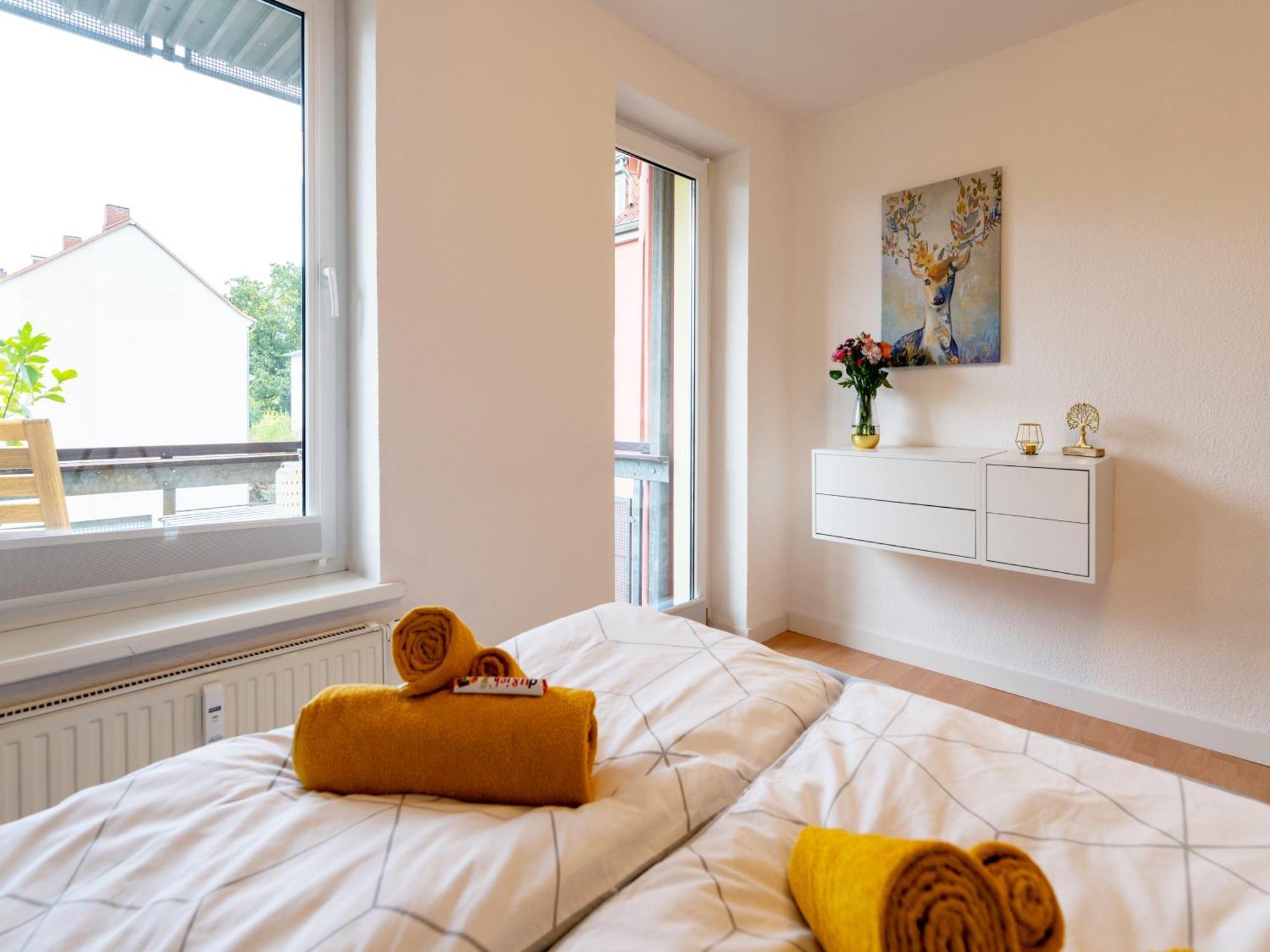Schlosskoenig - Modernes & Zentrales Apartment Mit Balkon Und Arbeitsplatz Шверин Экстерьер фото